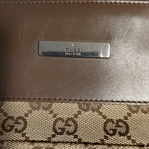 Authentic Gucci Messenger Bag - Picture 7 of 10